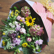 Mother’s Day Eco-style Bouquet